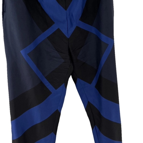 Burberry silk trousers - Picture 2 of 8